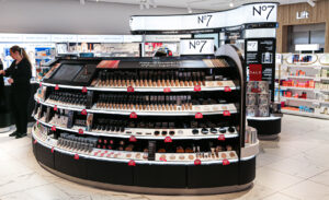 about dc the tale of two letters